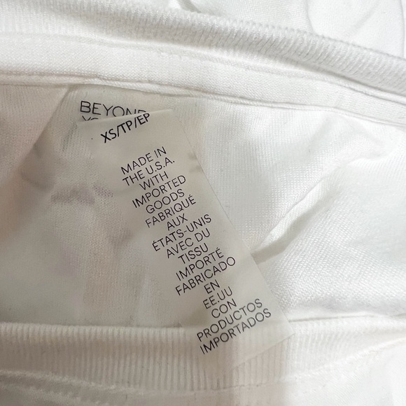 NEW Beyond Yoga Featherweight Rebalance Sleeveless Crew Neck Tank Solid White XS - Picture 2 of 4